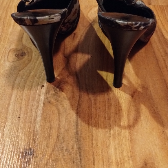 Nine West heels - Picture 5 of 5